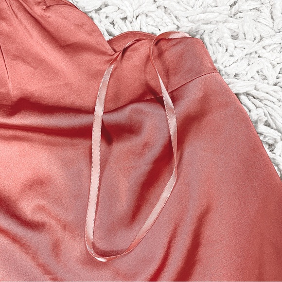 Monteau Pink Scalloped Tank Top/Sleeveless Blouse Size Medium - Picture 8 of 9